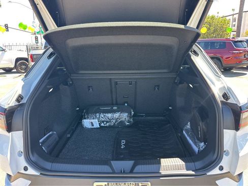 Used 2022 Volkswagen ID.4 Pro S RWD image 35
