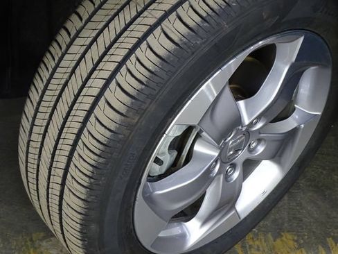Used 2022 Honda HR-V LX image 33