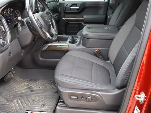Used 2021 Chevrolet Silverado 1500 RST w/ Texas Edition Plus AWD/4WD image 15