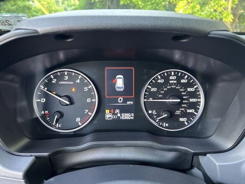 Certified 2024 Subaru Crosstrek 2.0i Premium AWD/4WD image 19