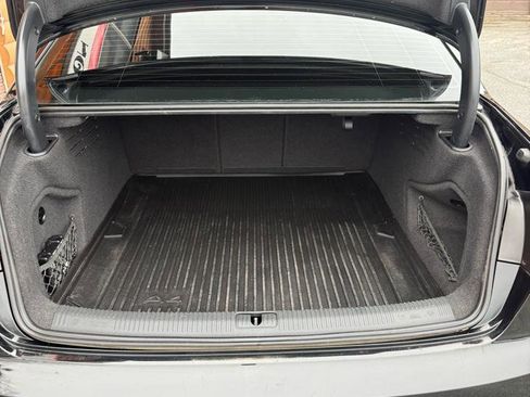 Used 2019 Audi A4 2.0T Premium FWD image 18