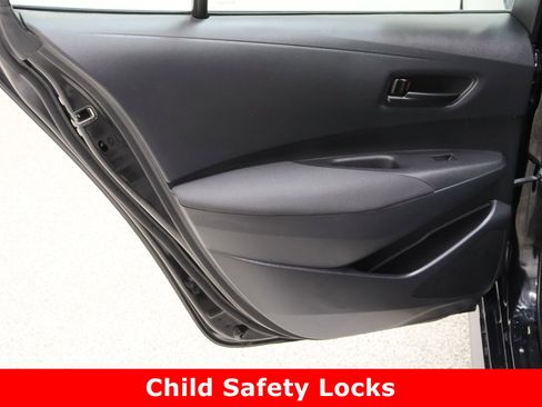 Certified 2024 Toyota Corolla LE image 23