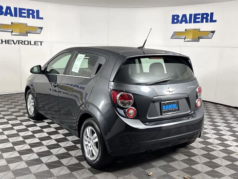 Used 2014 Chevrolet Sonic LT image 3