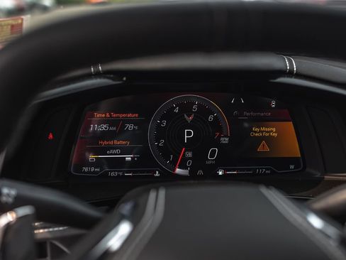 Used 2025 Chevrolet Corvette E-Ray AWD/4WD image 20