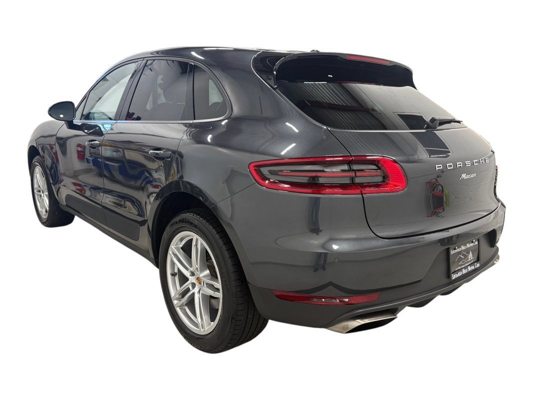 Used 2018 Porsche Macan AWD/4WD image 6