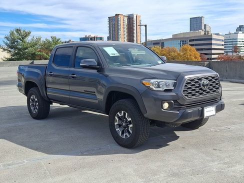 Used 2023 Toyota Tacoma TRD Off-Road image 7