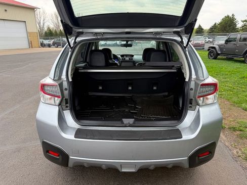 Used 2014 Subaru Crosstrek Touring AWD/4WD image 3