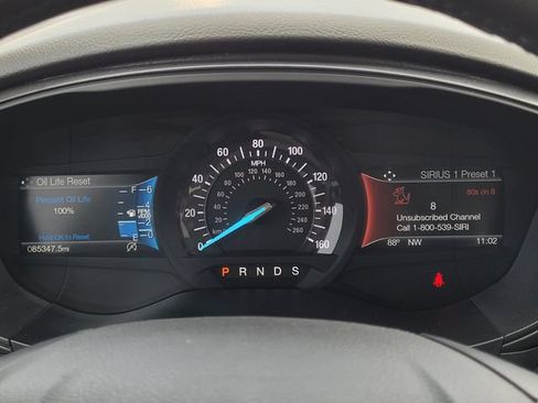 Used 2018 Ford Fusion SE w/ Equipment Group 201A FWD image 22
