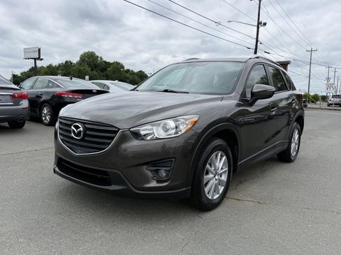 Used 2016 MAZDA CX-5 Touring FWD image 3