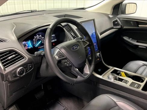Used 2024 Ford Edge SEL image 14