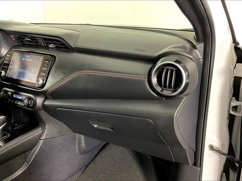 Used 2023 Nissan Kicks SR w/ SR Premium Package image 22