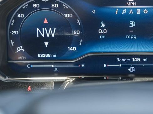 Used 2023 Chevrolet Silverado 1500 LT w/ Z71 Off-Road Package AWD/4WD image 49