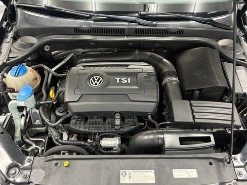 Used 2015 Volkswagen Jetta SE FWD image 25