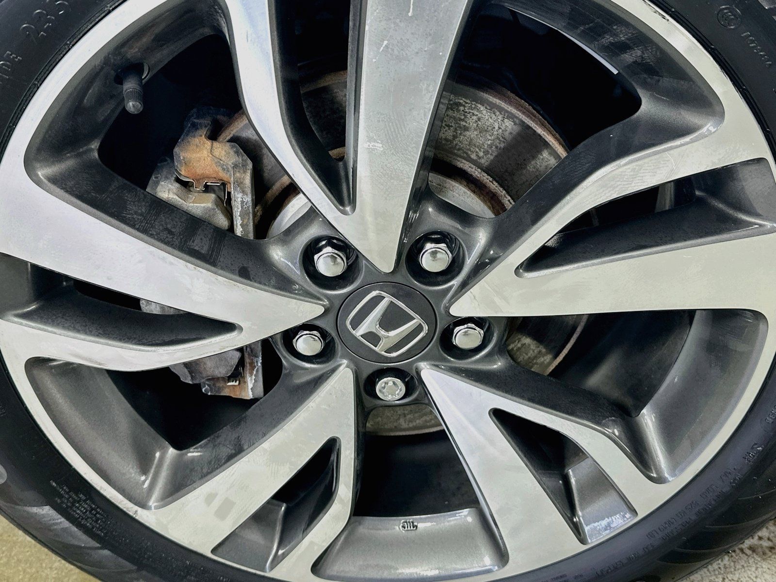 Used 2023 Honda Odyssey Touring image 34