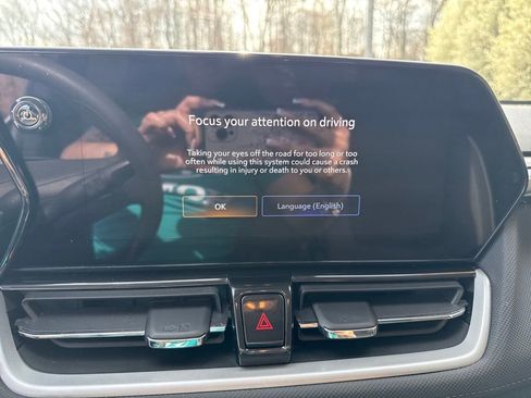 Used 2025 Chevrolet TrailBlazer LT image 21