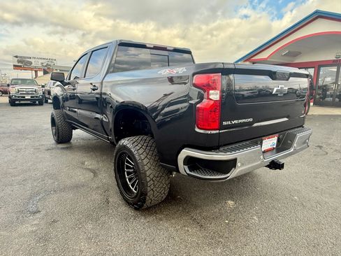 Used 2021 Chevrolet Silverado 1500 LT w/ All Star Edition Plus AWD/4WD image 3