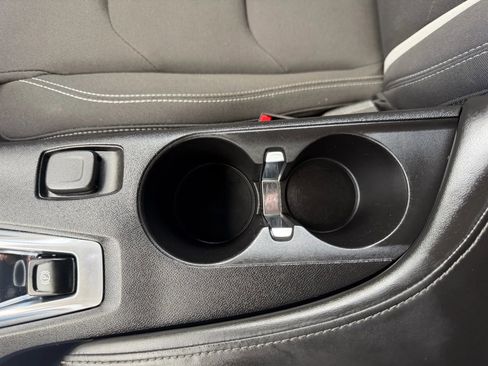 Used 2018 Chevrolet Camaro LT image 26