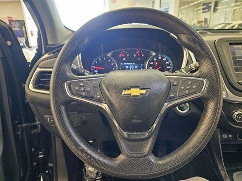 Used 2020 Chevrolet Equinox LT FWD image 11