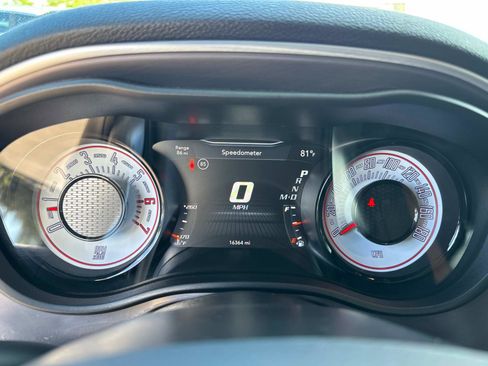 Used 2019 Dodge Challenger R/T Scat Pack w/ Shaker Package image 22