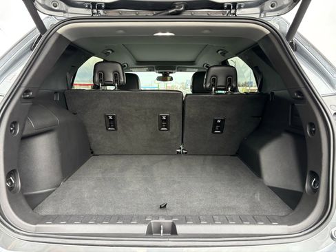 Used 2019 Chevrolet Equinox Premier image 11