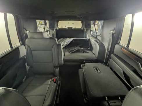 New 2026 GMC Yukon XL Denali w/ LPO, Floor Liner Package image 29