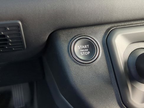Used 2025 Land Rover Defender 110 S AWD/4WD image 18