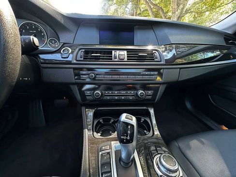 Used 2012 BMW 528i Sedan RWD image 29