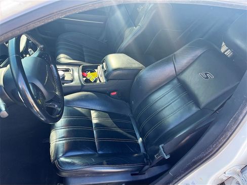 Used 2020 Chrysler 300 S image 22