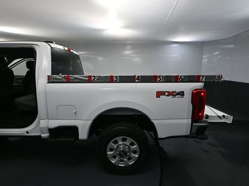 Used 2024 Ford F350 XLT w/ FX4 Off-Road Package image 40