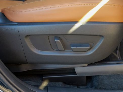 Used 2024 MAZDA CX-90 3.3 Turbo S w/ Premium Plus image 37