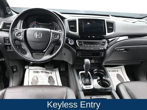 Used 2019 Honda Ridgeline Black Edition image 17