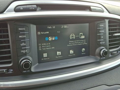 Used 2019 Kia Sorento EX image 17