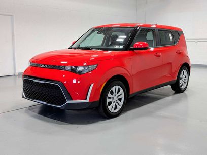 Used 2025 Kia Soul LX