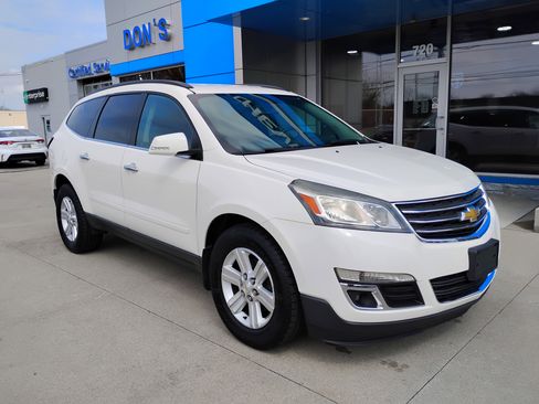 Used 2014 Chevrolet Traverse LT FWD image 3