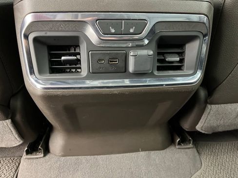 Used 2023 GMC Sierra 3500 Denali w/ Denali Ultimate Package AWD/4WD image 20