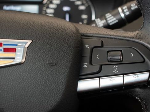 Used 2020 Cadillac XT4 Sport AWD/4WD image 24