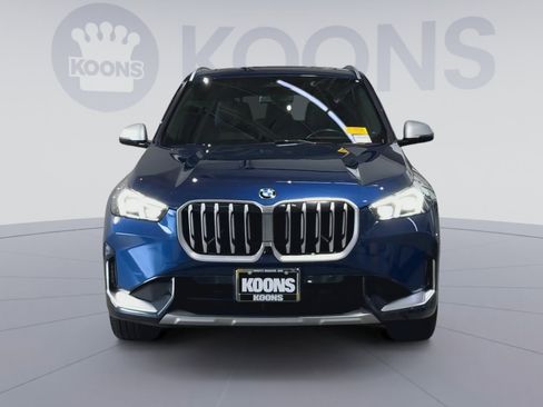 Used 2023 BMW X1 xDrive28i w/ Premium Package AWD/4WD image 4