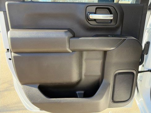 Used 2025 Chevrolet Silverado 2500 W/T w/ WT Convenience Package image 30