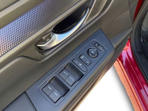 Used 2024 Honda CR-V EX image 17