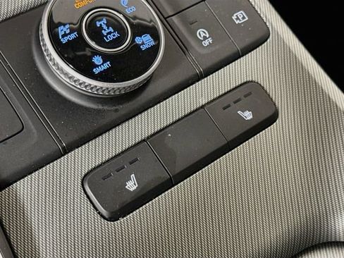 Certified 2025 Hyundai Palisade SEL AWD/4WD image 22