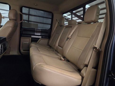 Used 2017 Ford F250 Lariat w/ Chrome Package image 80