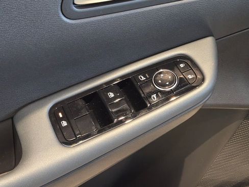 New 2026 Nissan Leaf SV+ w/ Floor Mat Package (SV+) image 24