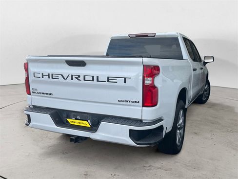 Used 2022 Chevrolet Silverado 1500 Custom w/ LPO, Dark Essentials Package image 4