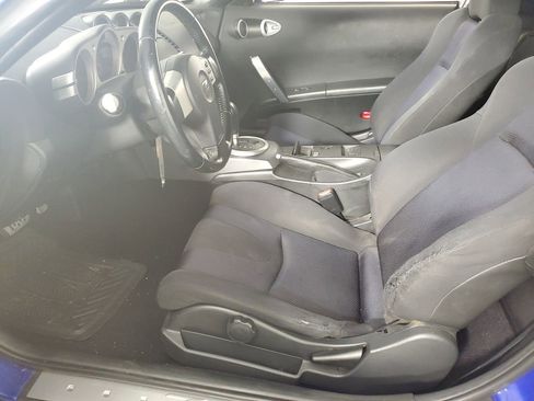 Used 2003 Nissan 350Z Enthusiast RWD image 11