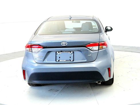 Used 2024 Toyota Corolla LE image 5