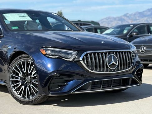 New 2026 Mercedes-Benz E 53 AMG e 4MATIC Sedan image 3