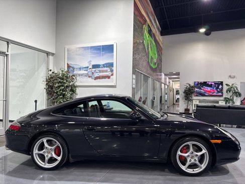 Used 2004 Porsche 911 GT3 RS image 27