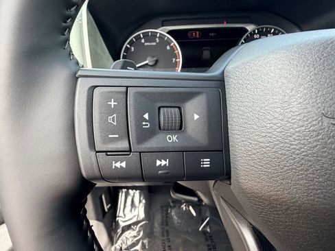 New 2026 Nissan Rogue SV AWD/4WD image 19