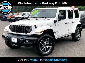 Used 2024 Jeep Wrangler Unlimited w/ Convenience Group AWD/4WD 360° Tour