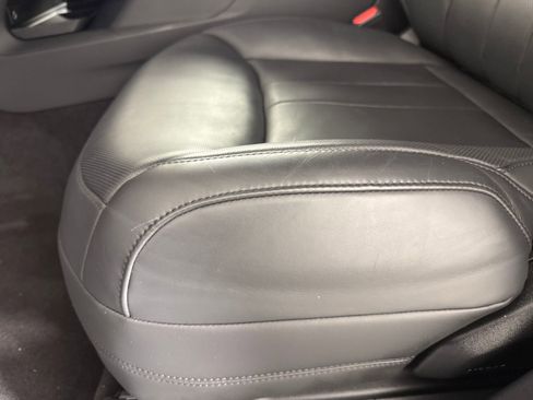 Used 2023 Land Rover Range Rover Sport SE Dynamic image 11